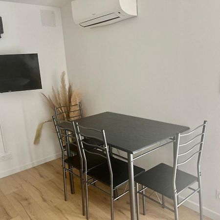 Charmant Et Confortable Appartement Narbonne Luaran gambar