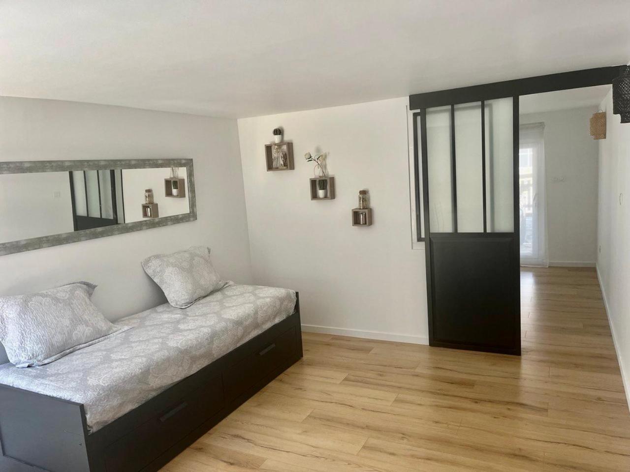 Charmant Et Confortable Appartement Narbonne Luaran gambar