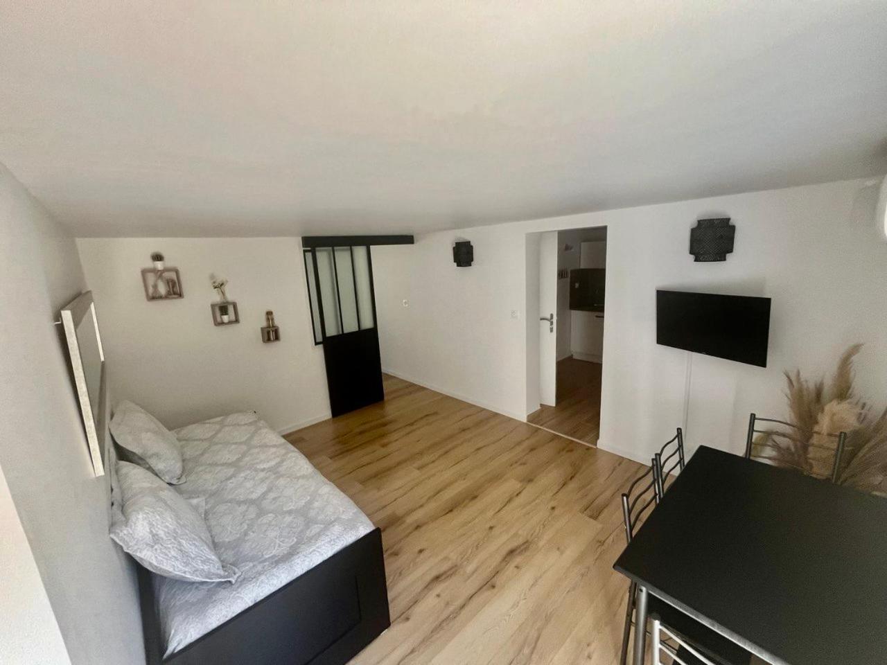 Charmant Et Confortable Appartement Narbonne Luaran gambar